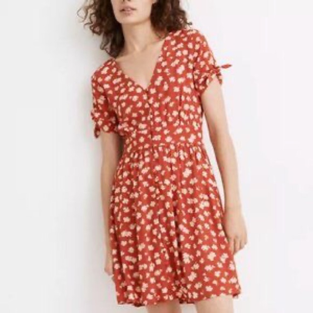 Madewell Red Button-Front Tie-Sleeve Retro Dress in Happy Hibiscus